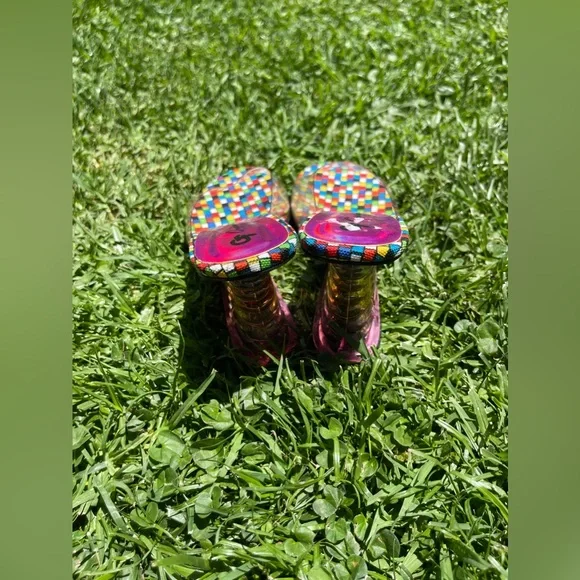 Y2K Vintage Clear Rainbow Heel with Checkerboard Footbed - Picture 9 of 13